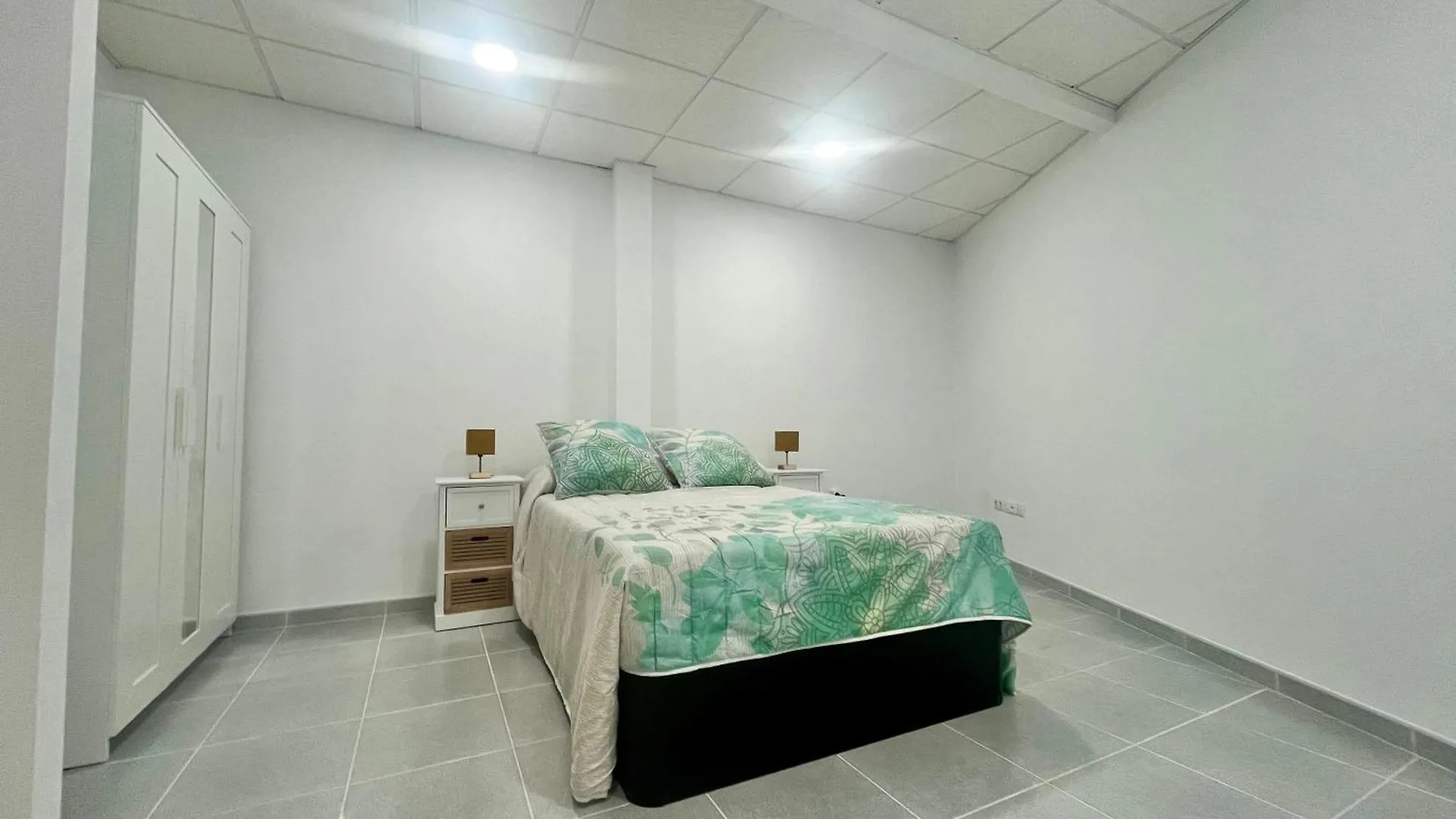 アパート Apartamento En ロス・レアレホス